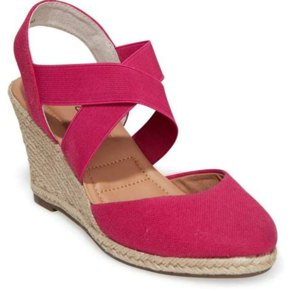Me Too Hot Pink Brinley Espadrilles/Comfort Wedge Women's 10